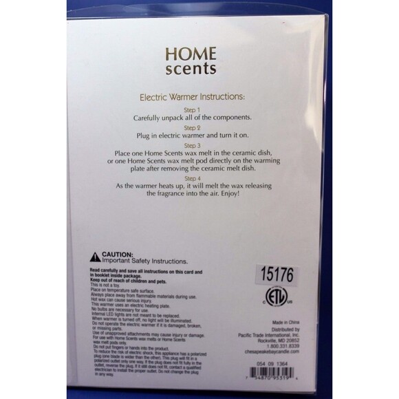 Chesapeake Bay Decorative White Christmas Tree Fragrance Warmer w Bonus  NEW - Picture 2 of 5